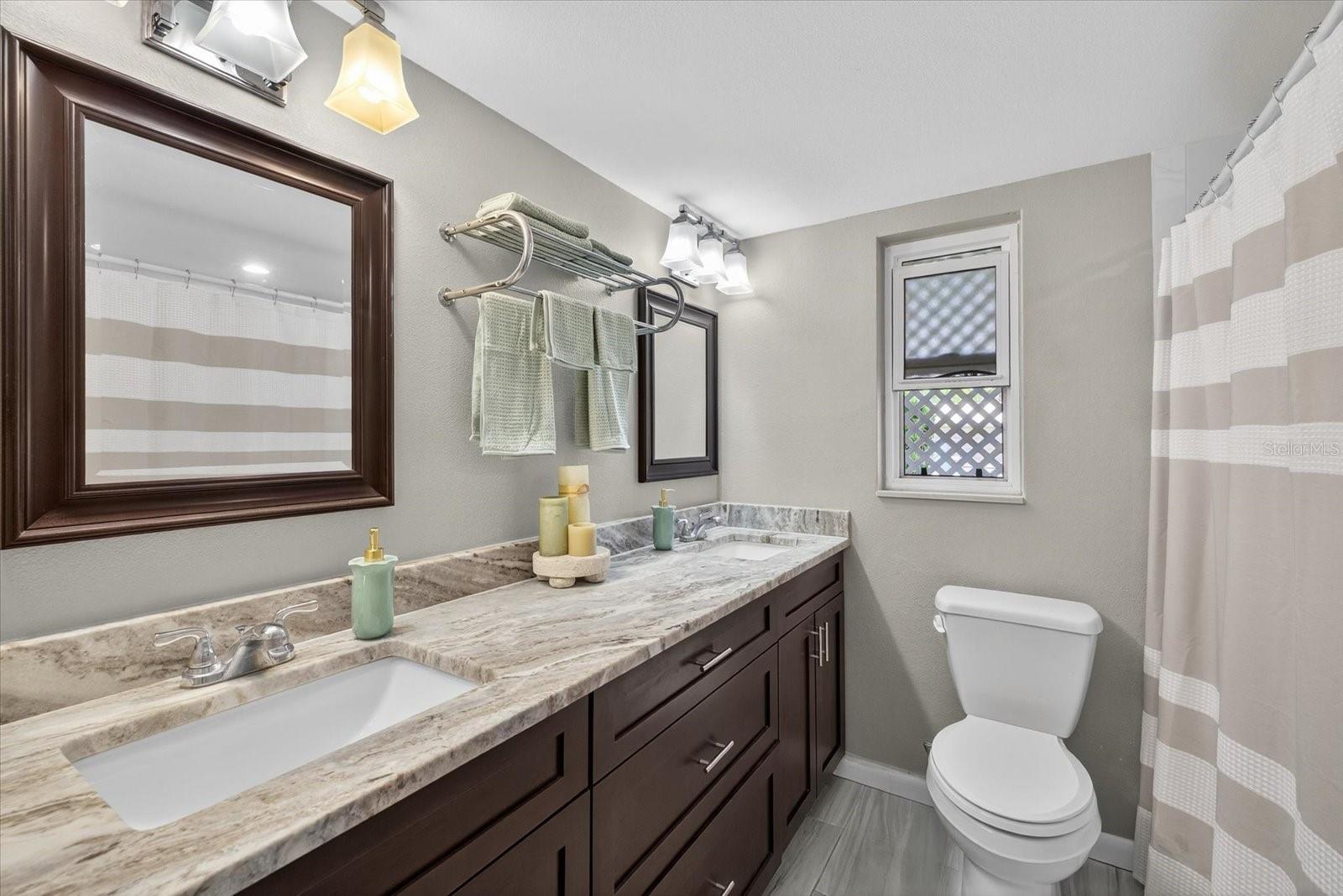 Image 18 of 31 For 1228 Inverness Drive