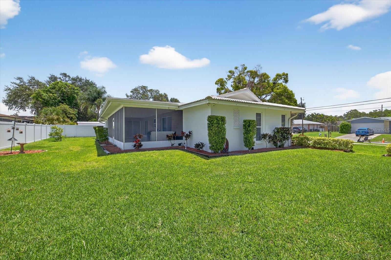 Image 27 of 31 For 1228 Inverness Drive