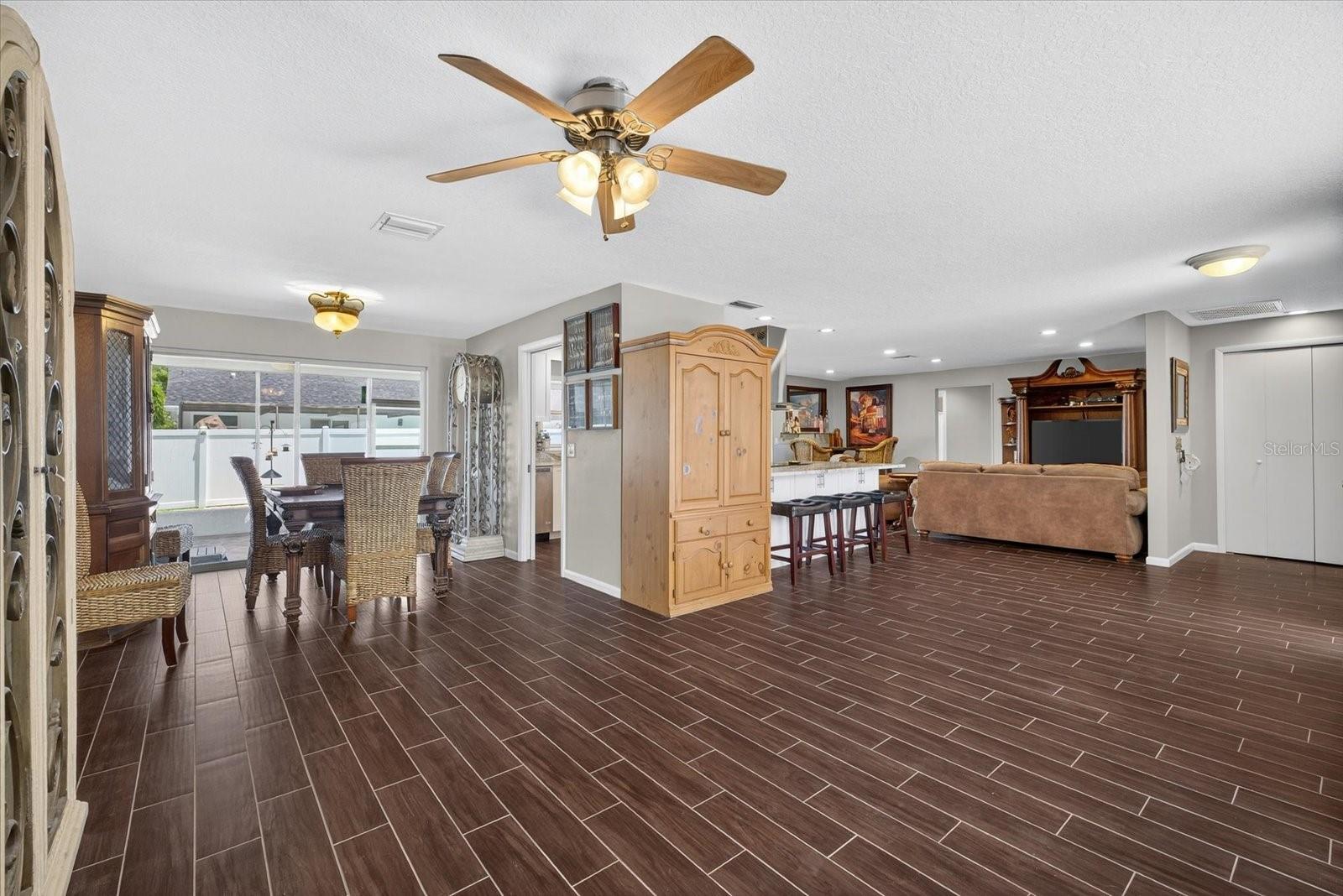 Image 8 of 31 For 1228 Inverness Drive