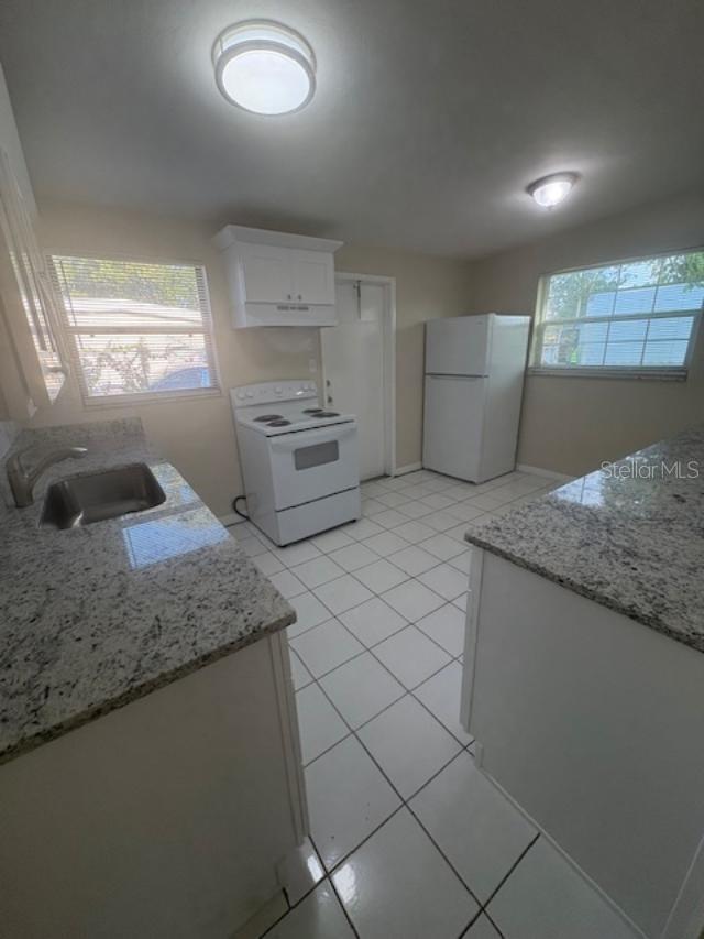 Image 11 of 13 For 8584 93rd Avenue