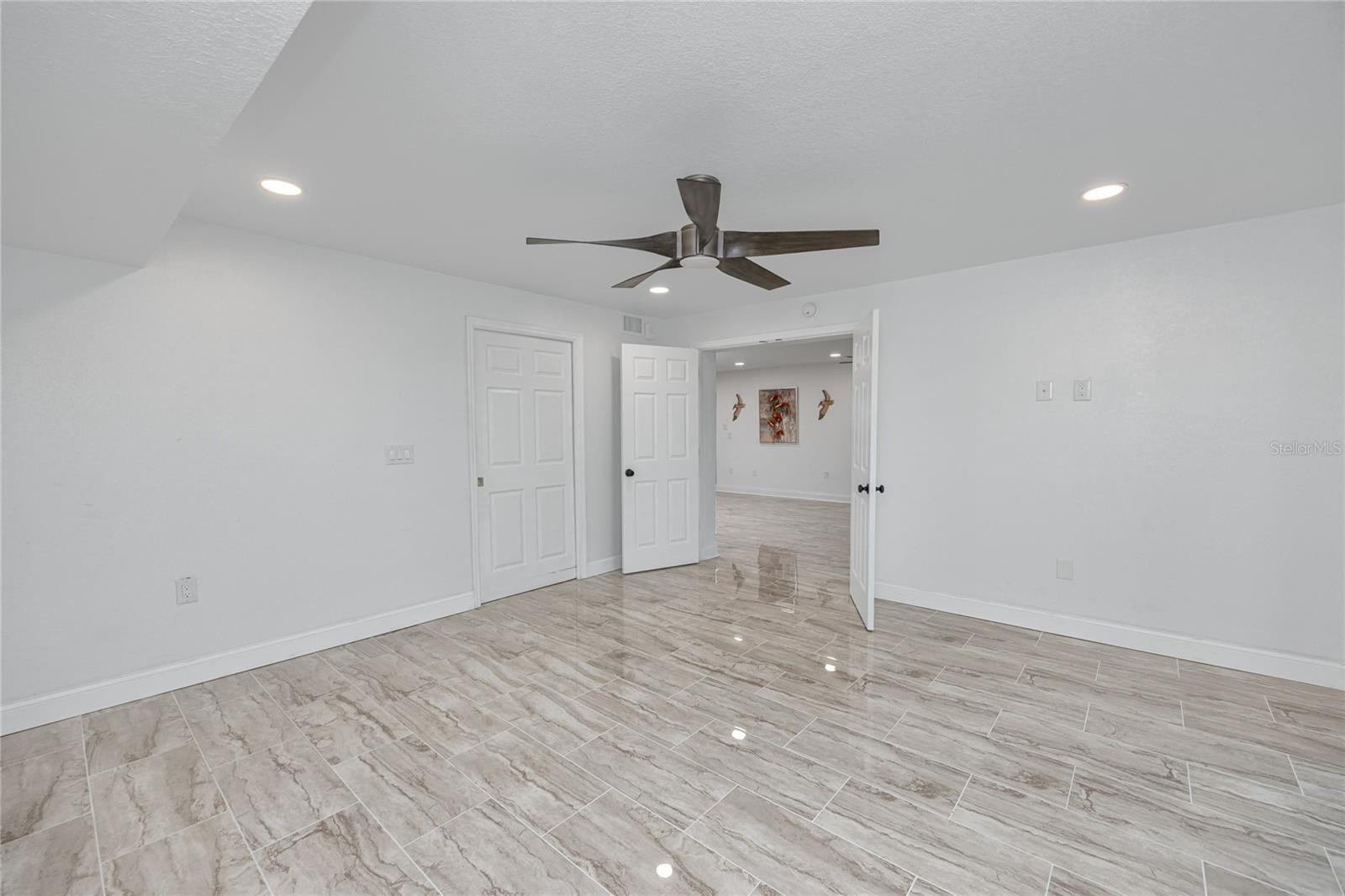 Image 23 of 50 For 7300 Sun Island Drive S 706