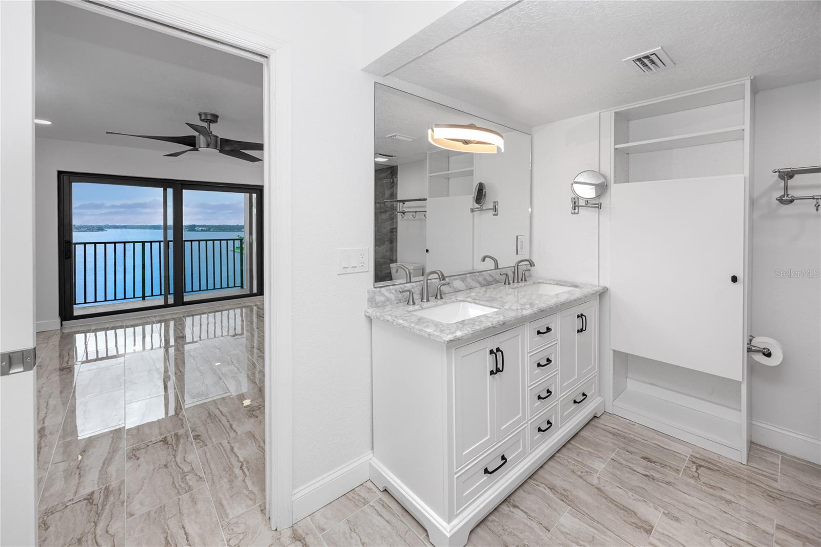 Image 26 of 50 For 7300 Sun Island Drive S 706