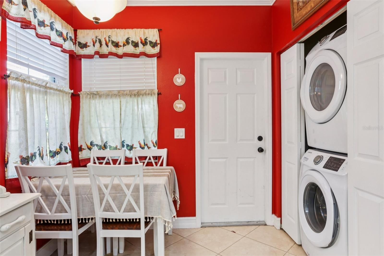 Image 17 of 73 For 15820 Aurora Lake Circle