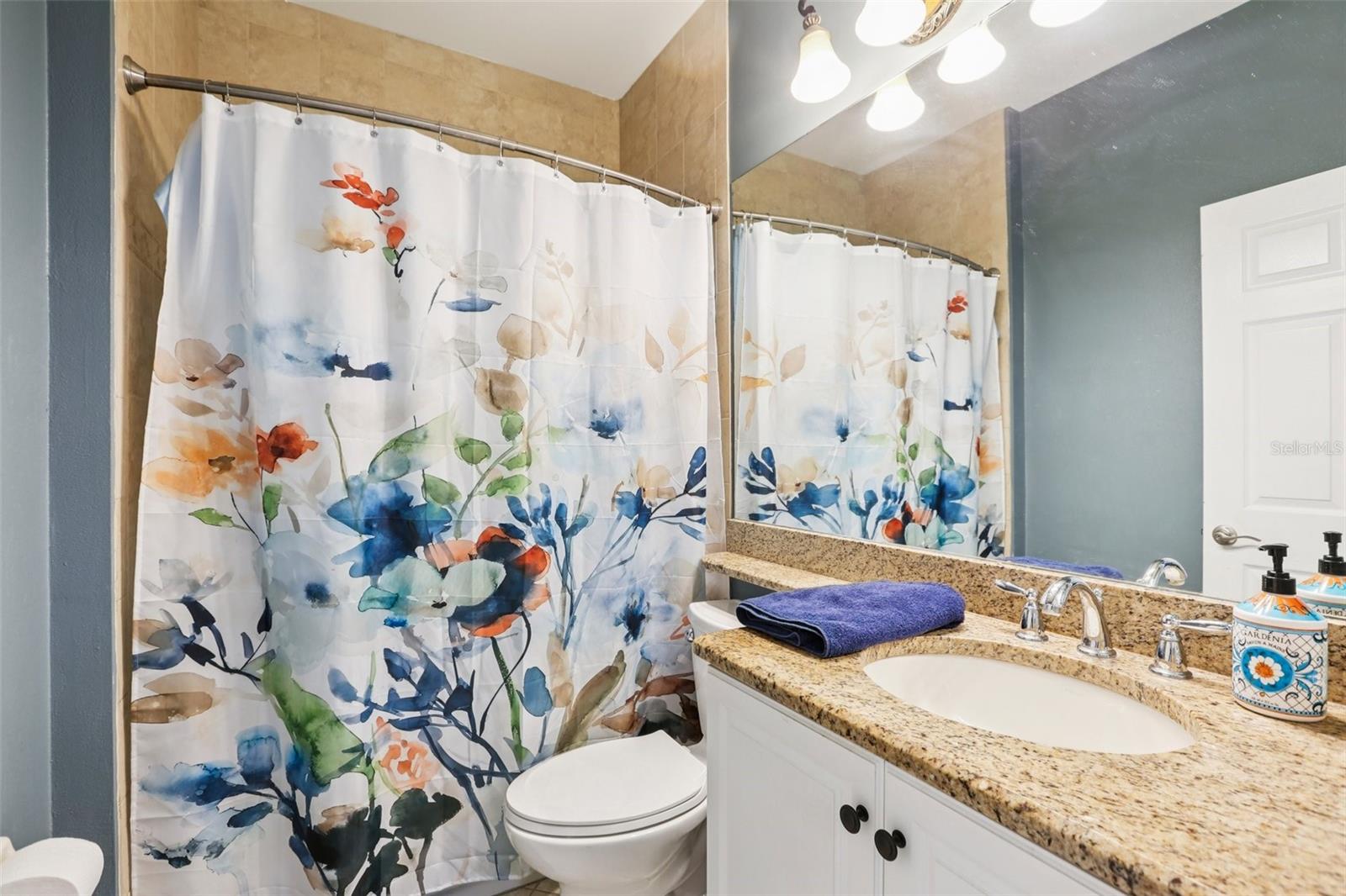 Image 26 of 73 For 15820 Aurora Lake Circle