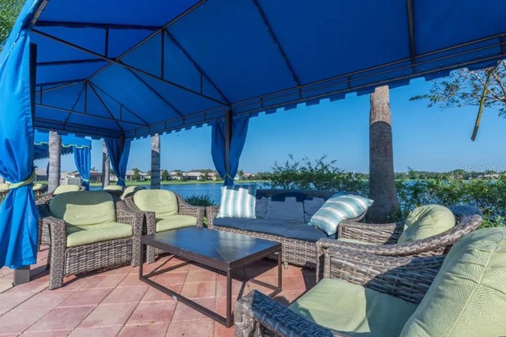 Image 50 of 73 For 15820 Aurora Lake Circle