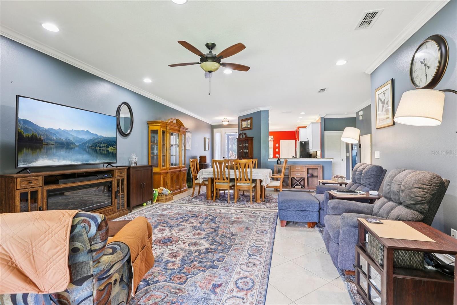 Image 8 of 73 For 15820 Aurora Lake Circle