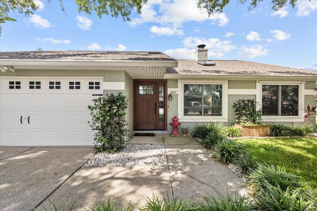 Image 3 of 36 For 5827 Silver Moon Avenue