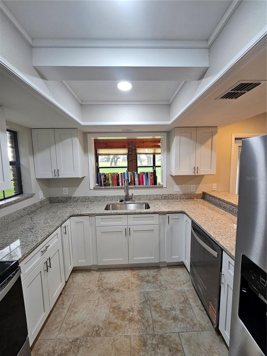 Image 11 of 42 For 6539 Brentwood Drive