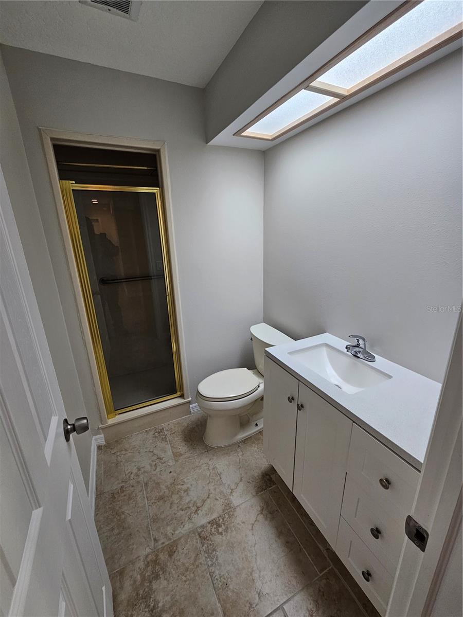 Image 15 of 42 For 6539 Brentwood Drive