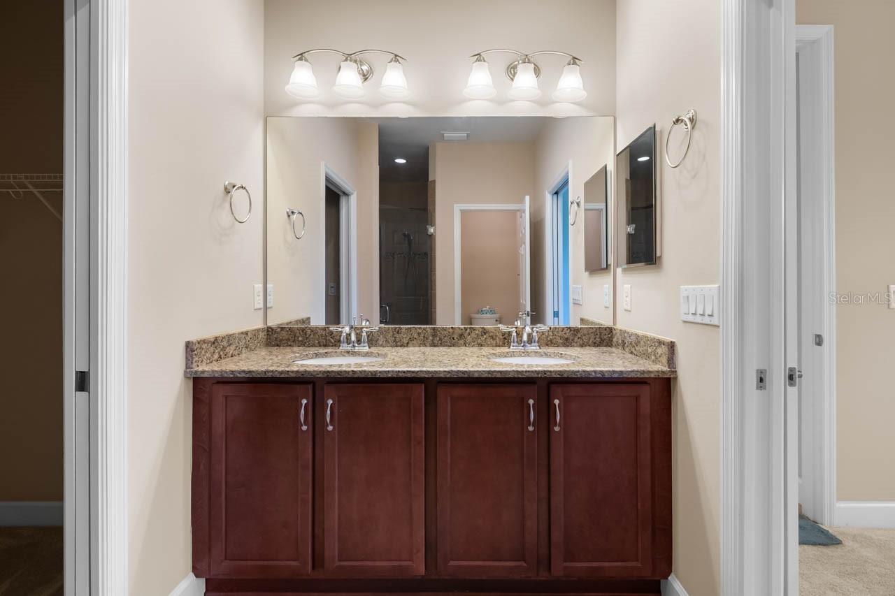 Image 18 of 60 For 809 Chipper Drive