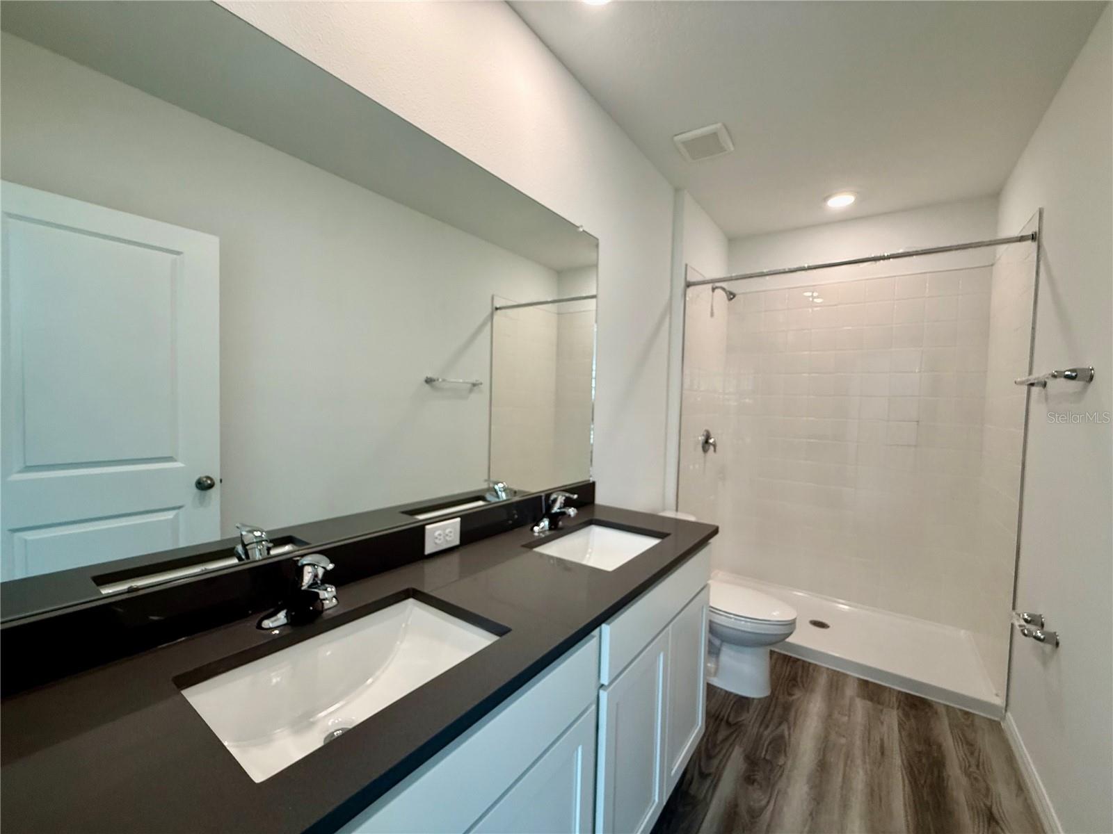 Image 11 of 23 For 11406 Velvet Apricot Drive