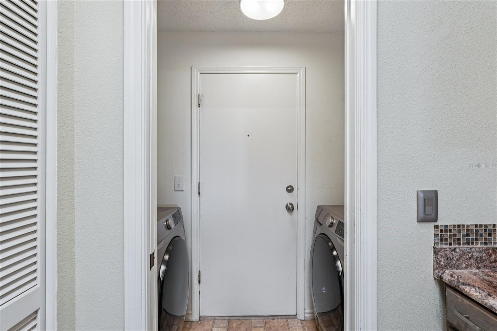 Image 13 of 55 For 2411 Nantucket Harbor Loop