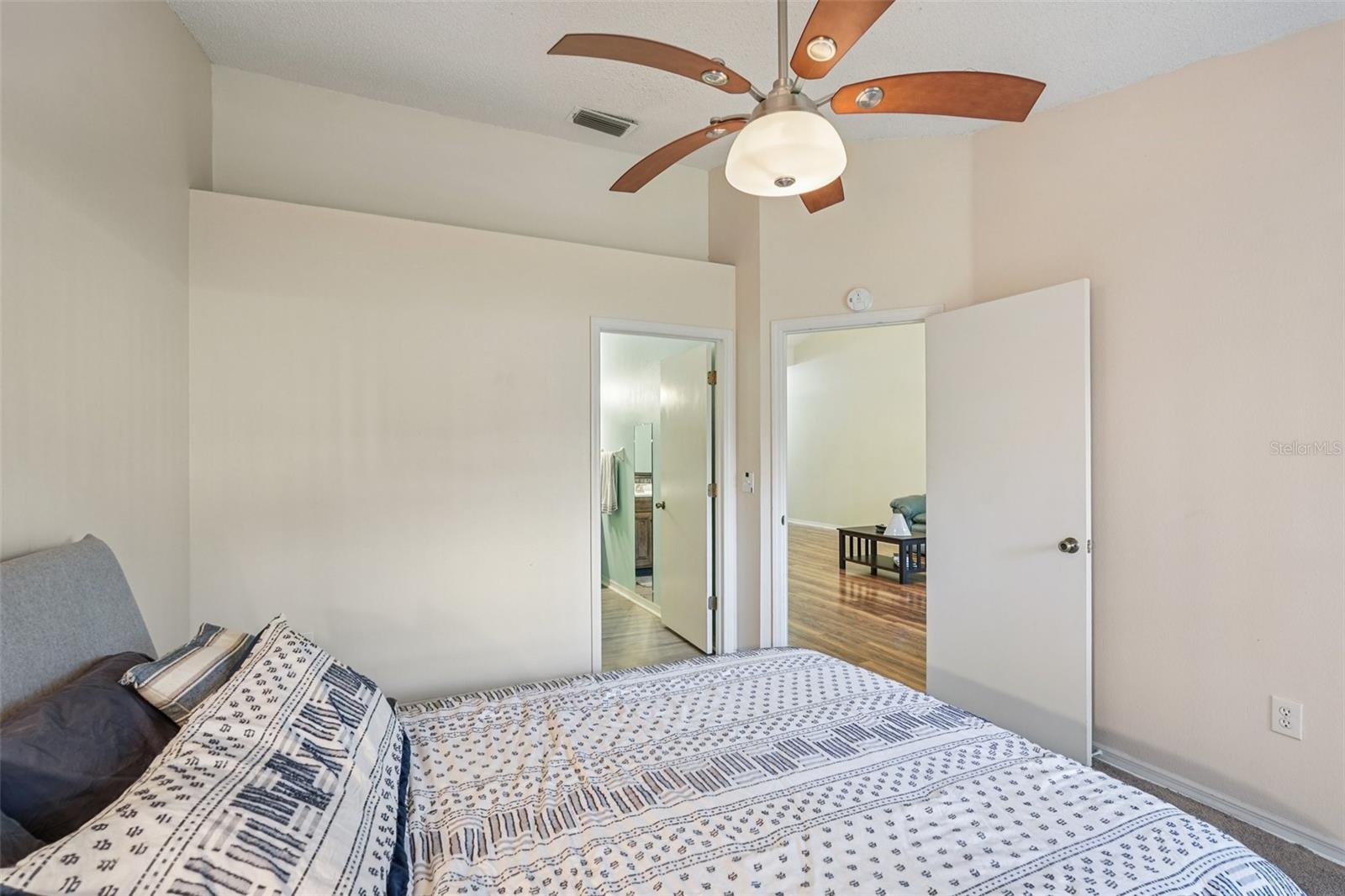 Image 15 of 55 For 2411 Nantucket Harbor Loop