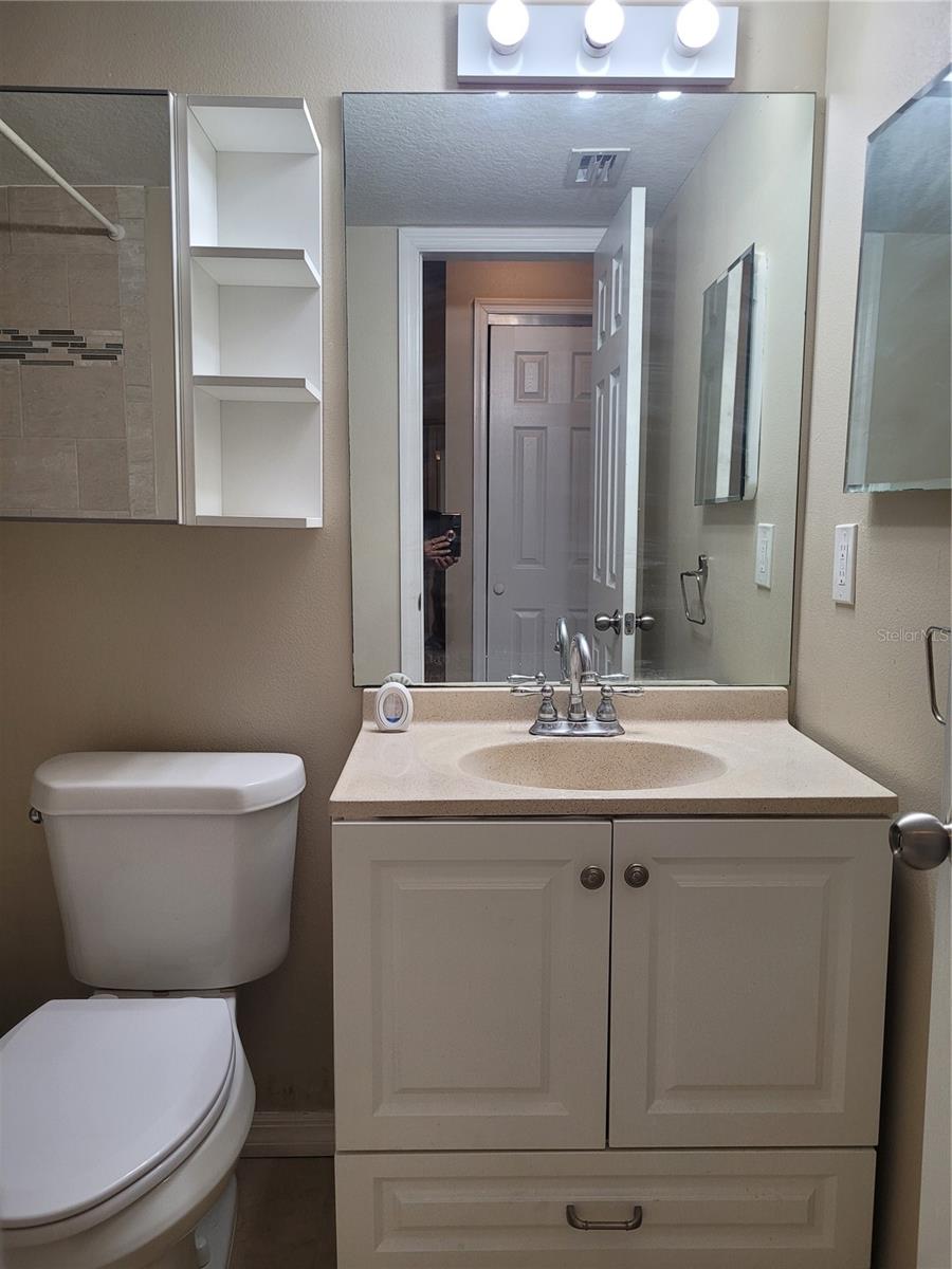 Image 12 of 16 For 534 Golden Raintree Place 8