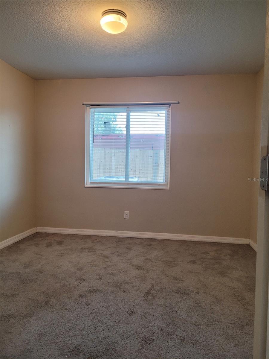 Image 13 of 16 For 534 Golden Raintree Place 8