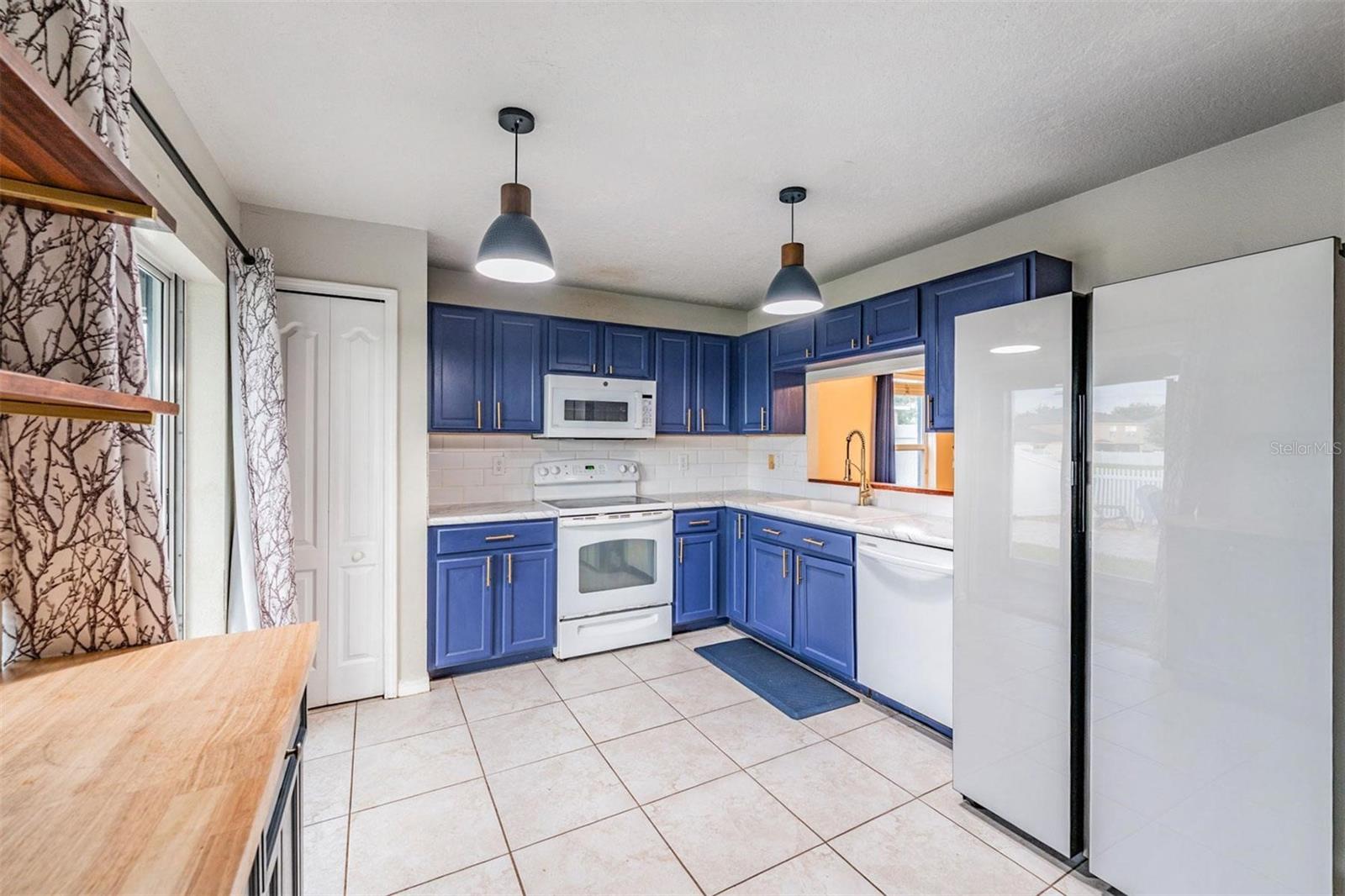 Image 11 of 36 For 13515 Fladgate Mark Drive