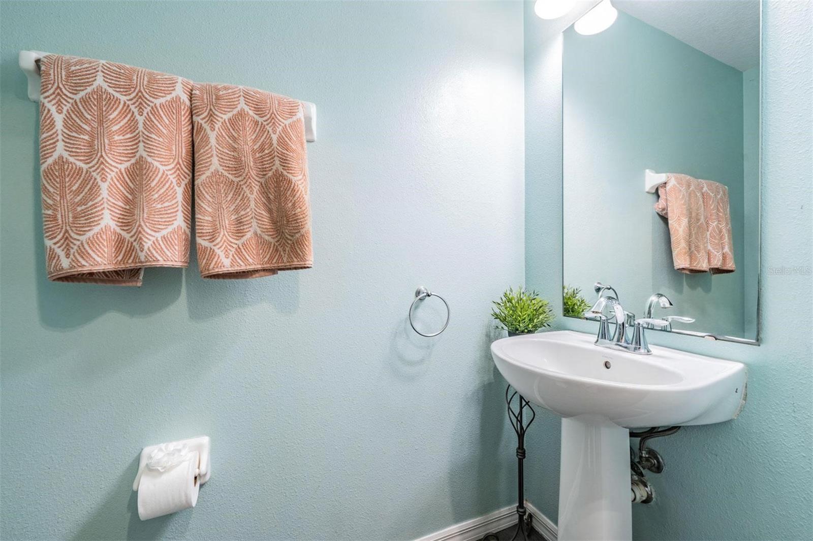 Image 16 of 36 For 13515 Fladgate Mark Drive