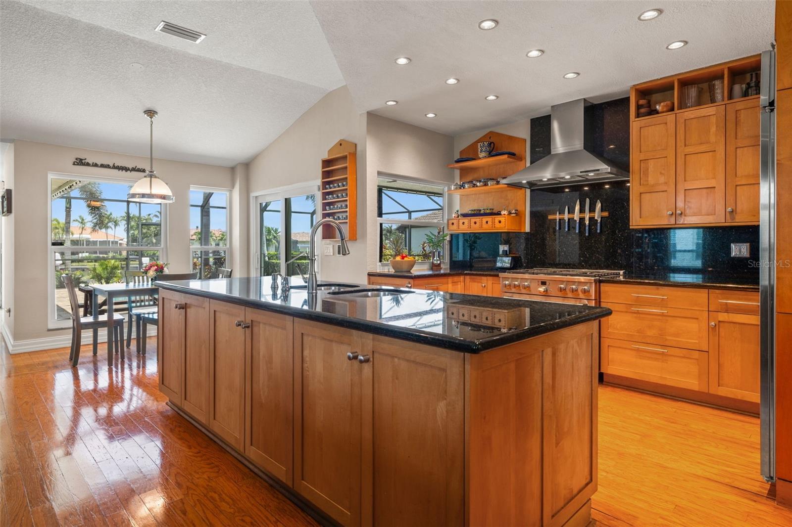 Image 14 of 58 For 4673 Alisa Circle Ne