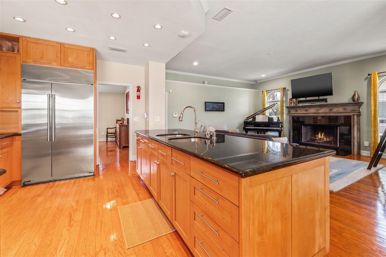 Image 16 of 58 For 4673 Alisa Circle Ne