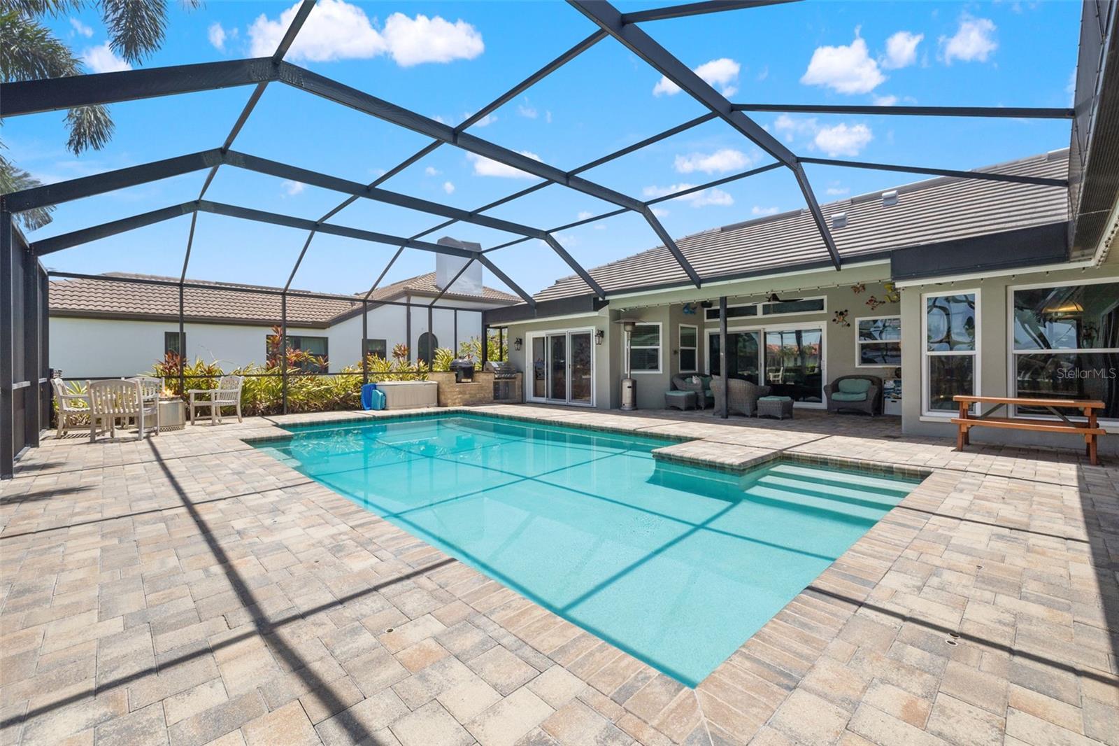 Image 38 of 58 For 4673 Alisa Circle Ne