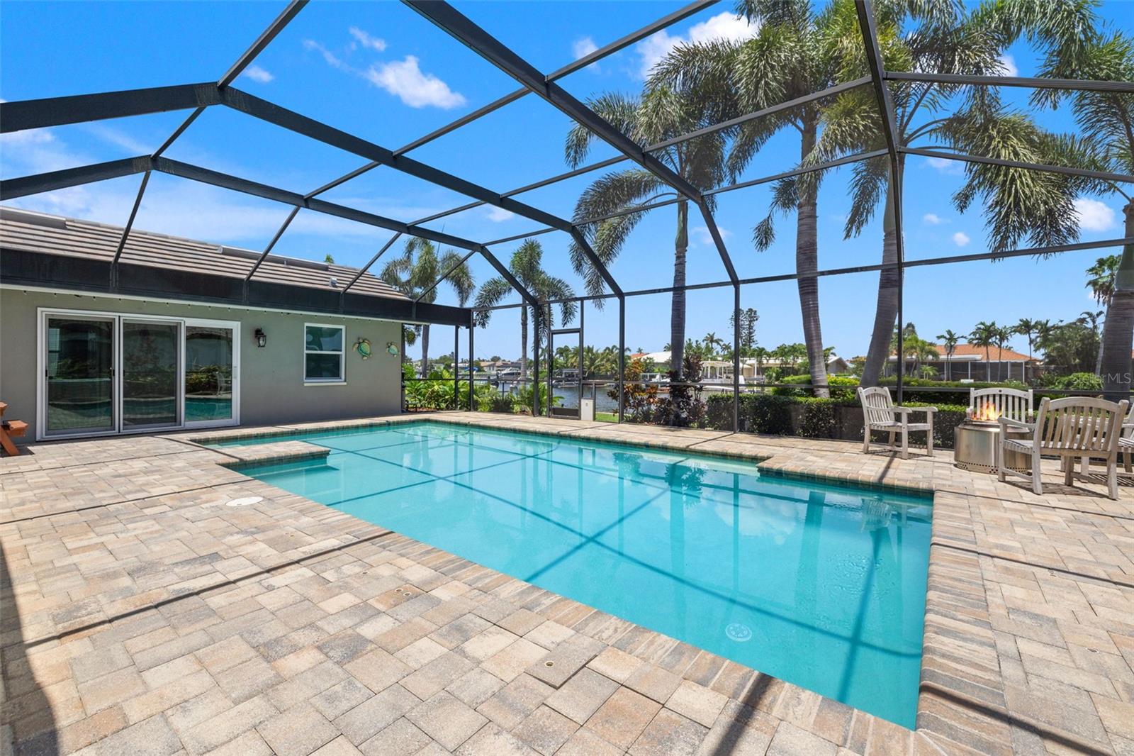 Image 40 of 58 For 4673 Alisa Circle Ne