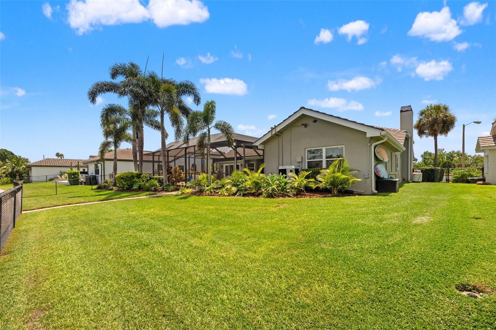 Image 44 of 58 For 4673 Alisa Circle Ne