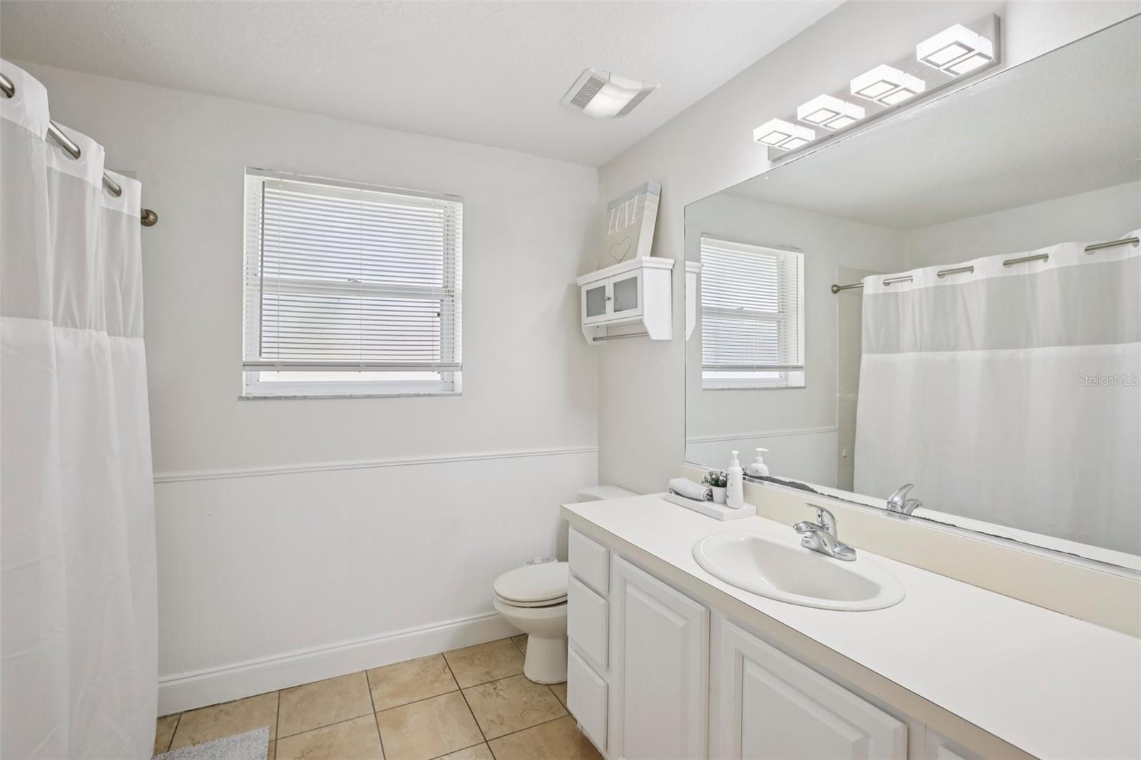 Image 31 of 50 For 736 Tuscanny Street