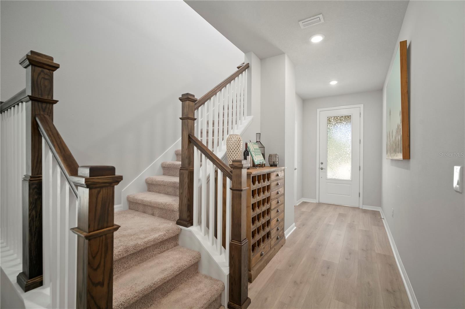 Image 11 of 91 For 5636 Silver Sun Drive