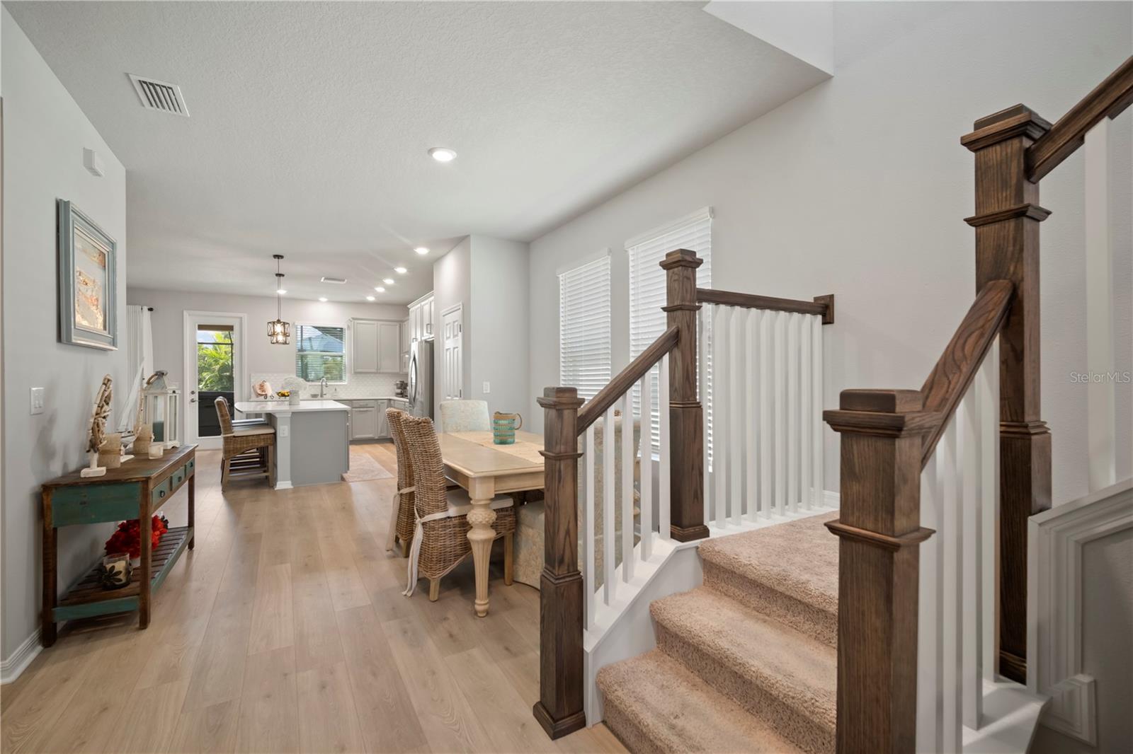Image 14 of 91 For 5636 Silver Sun Drive