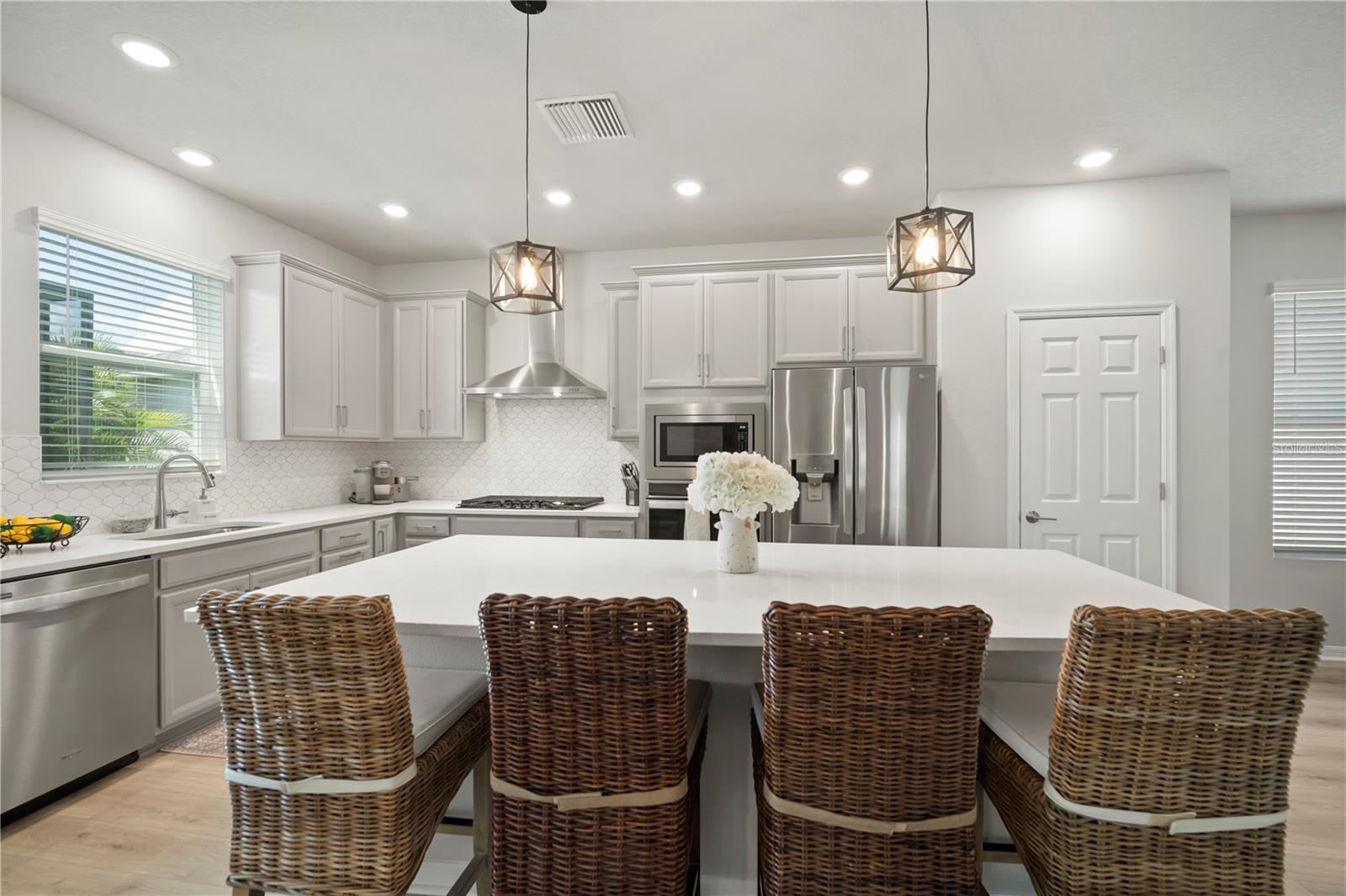 Image 25 of 91 For 5636 Silver Sun Drive