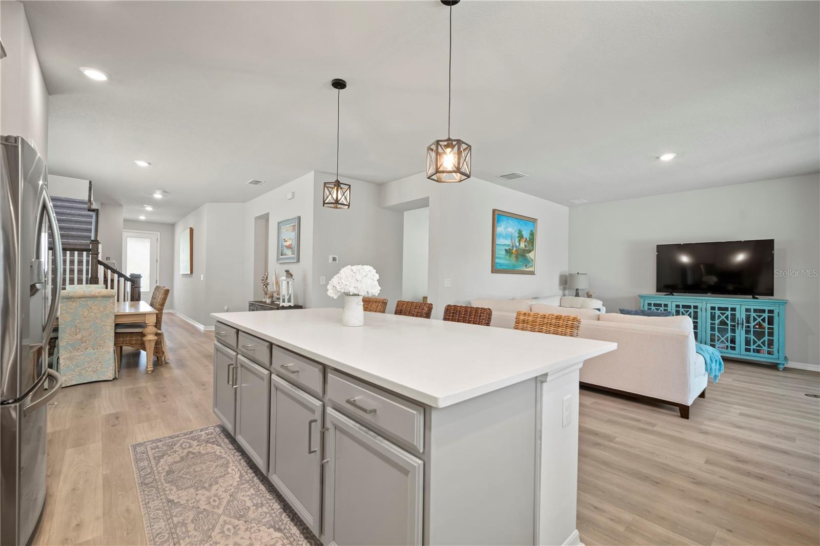 Image 26 of 91 For 5636 Silver Sun Drive