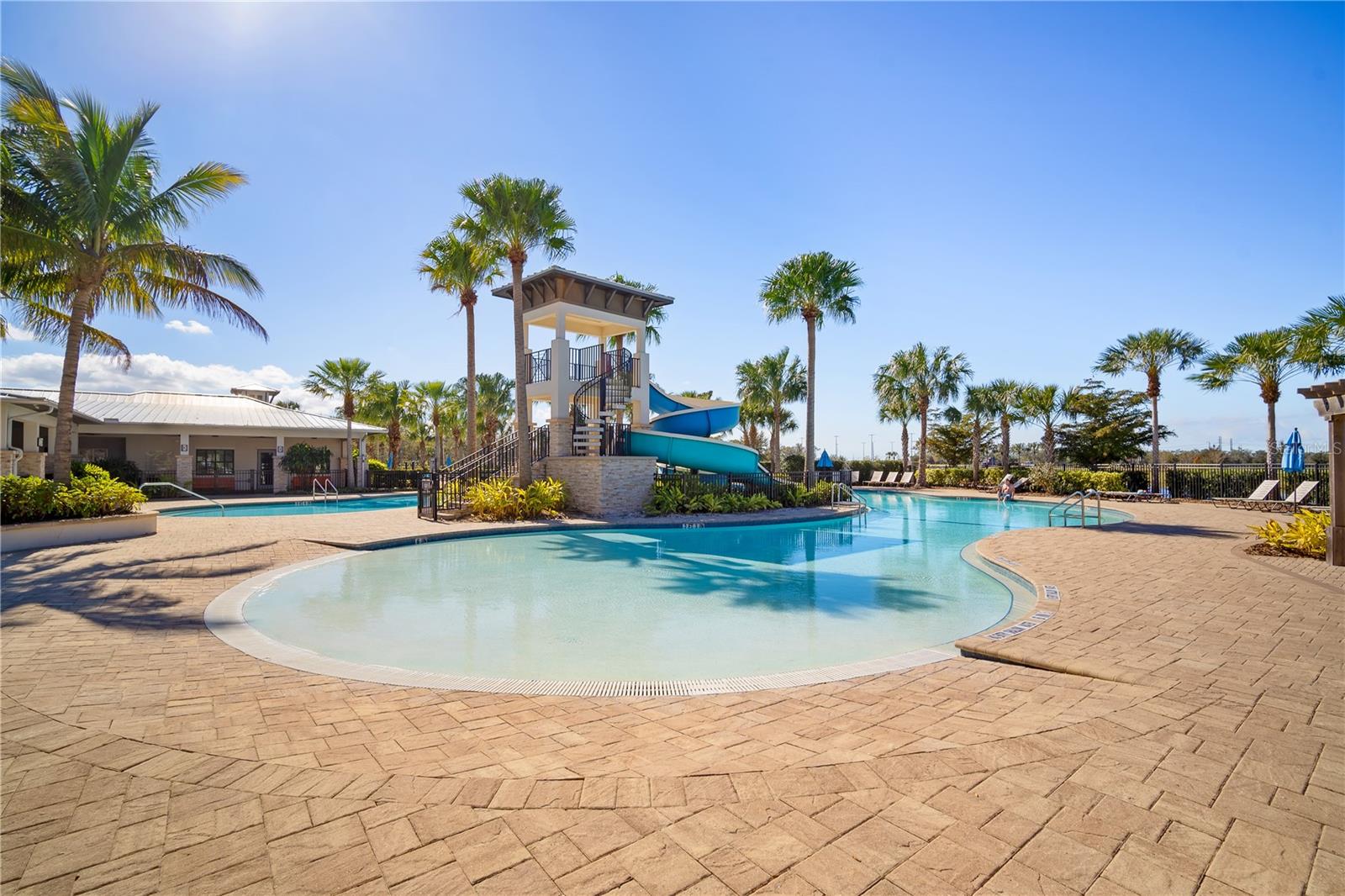 Image 72 of 91 For 5636 Silver Sun Drive