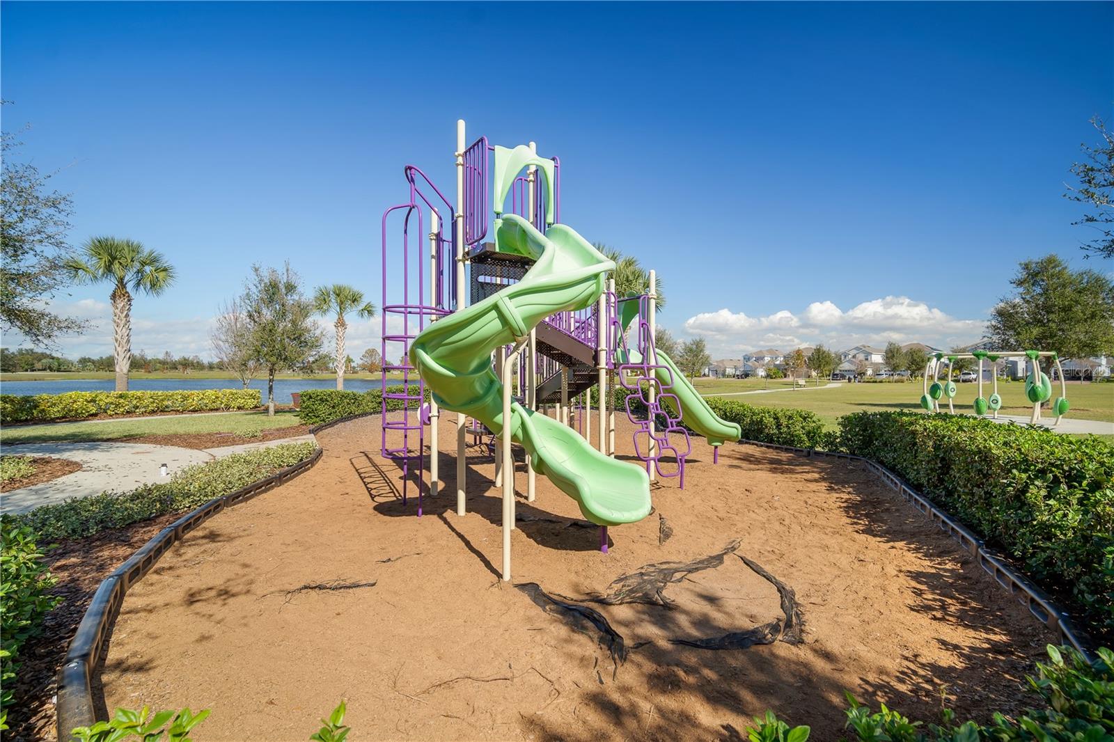 Image 78 of 91 For 5636 Silver Sun Drive