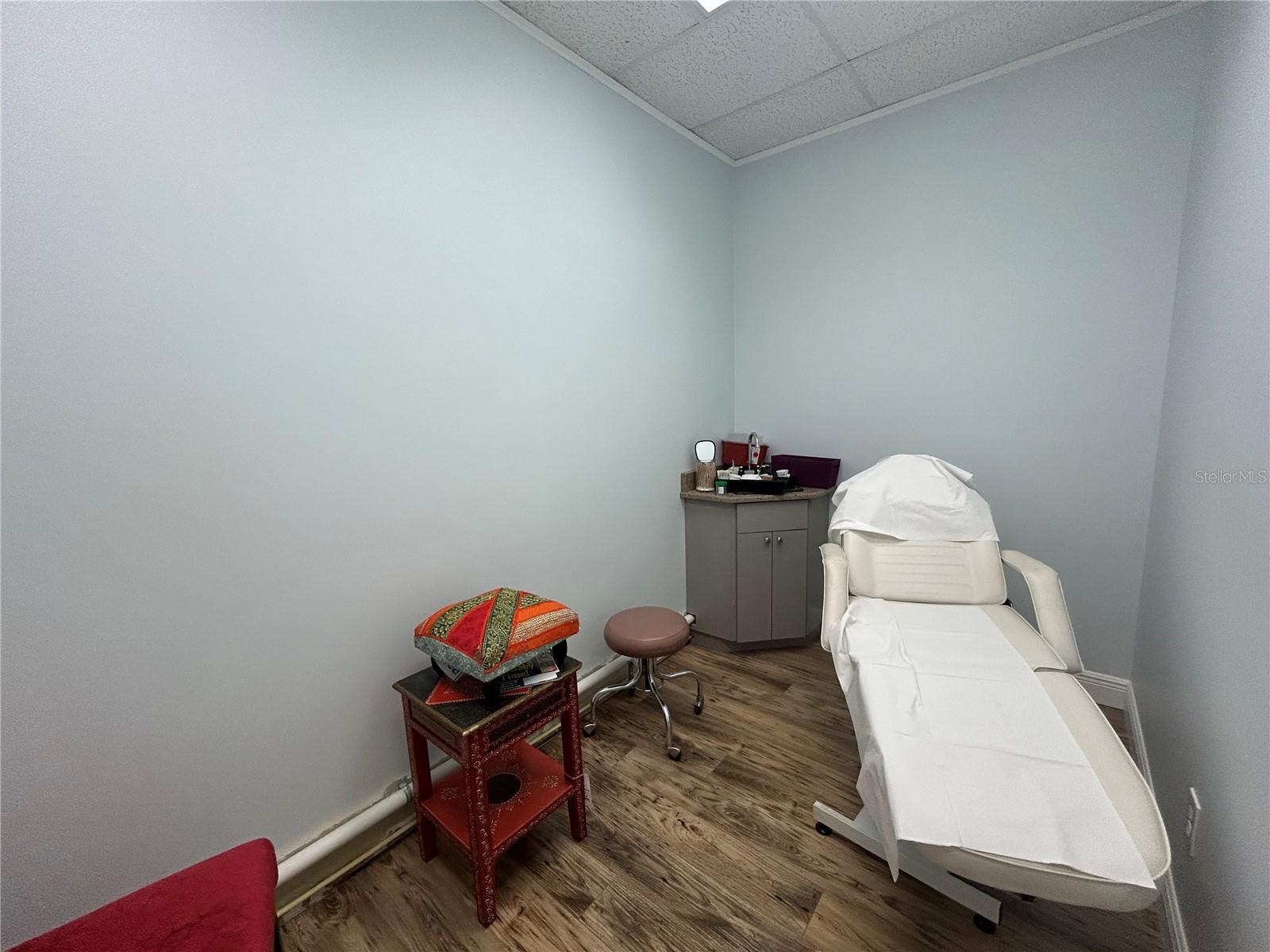 Image 15 of 37 For 3226 Kennedy Boulevard