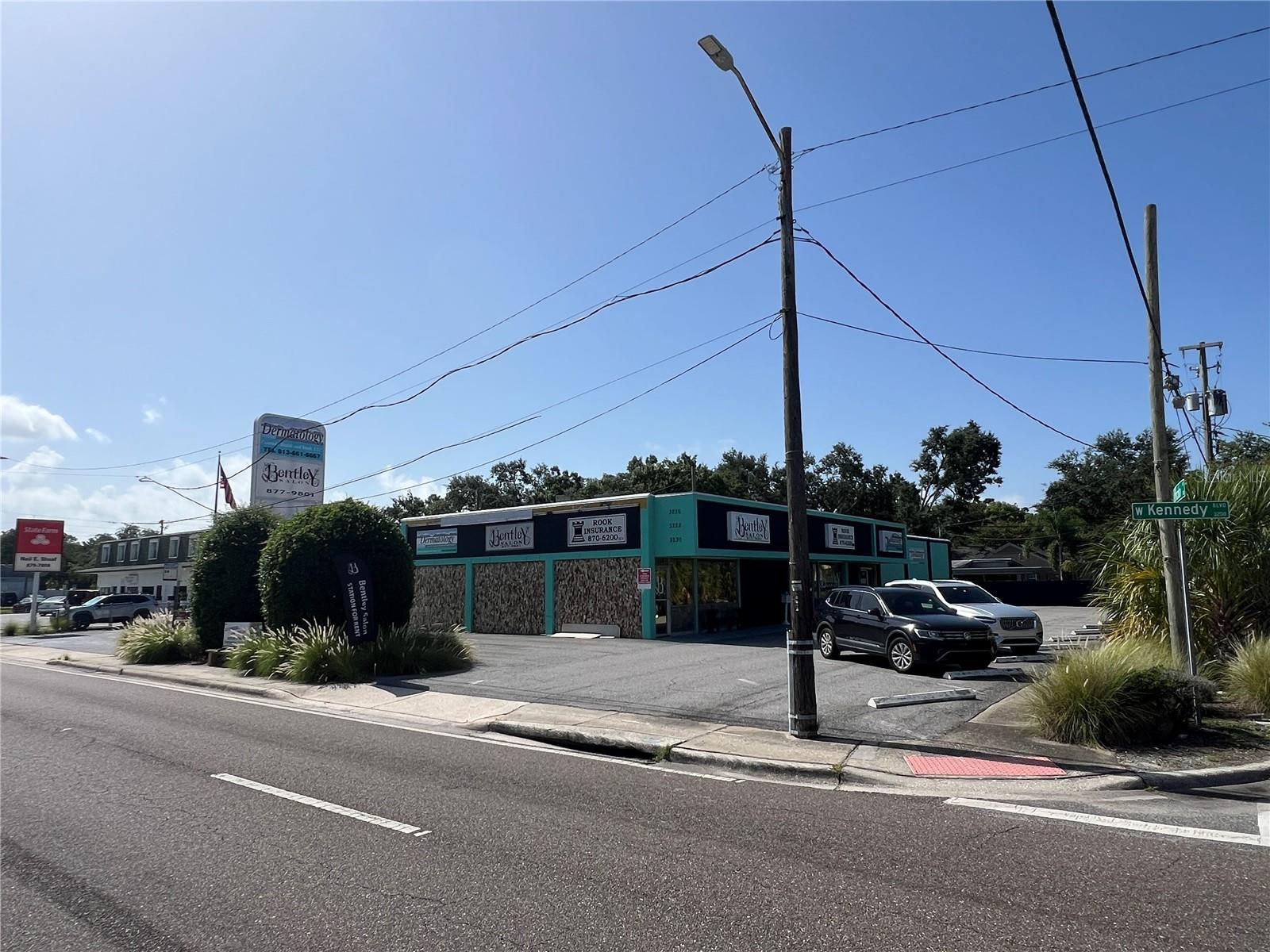 Image 7 of 37 For 3226 Kennedy Boulevard