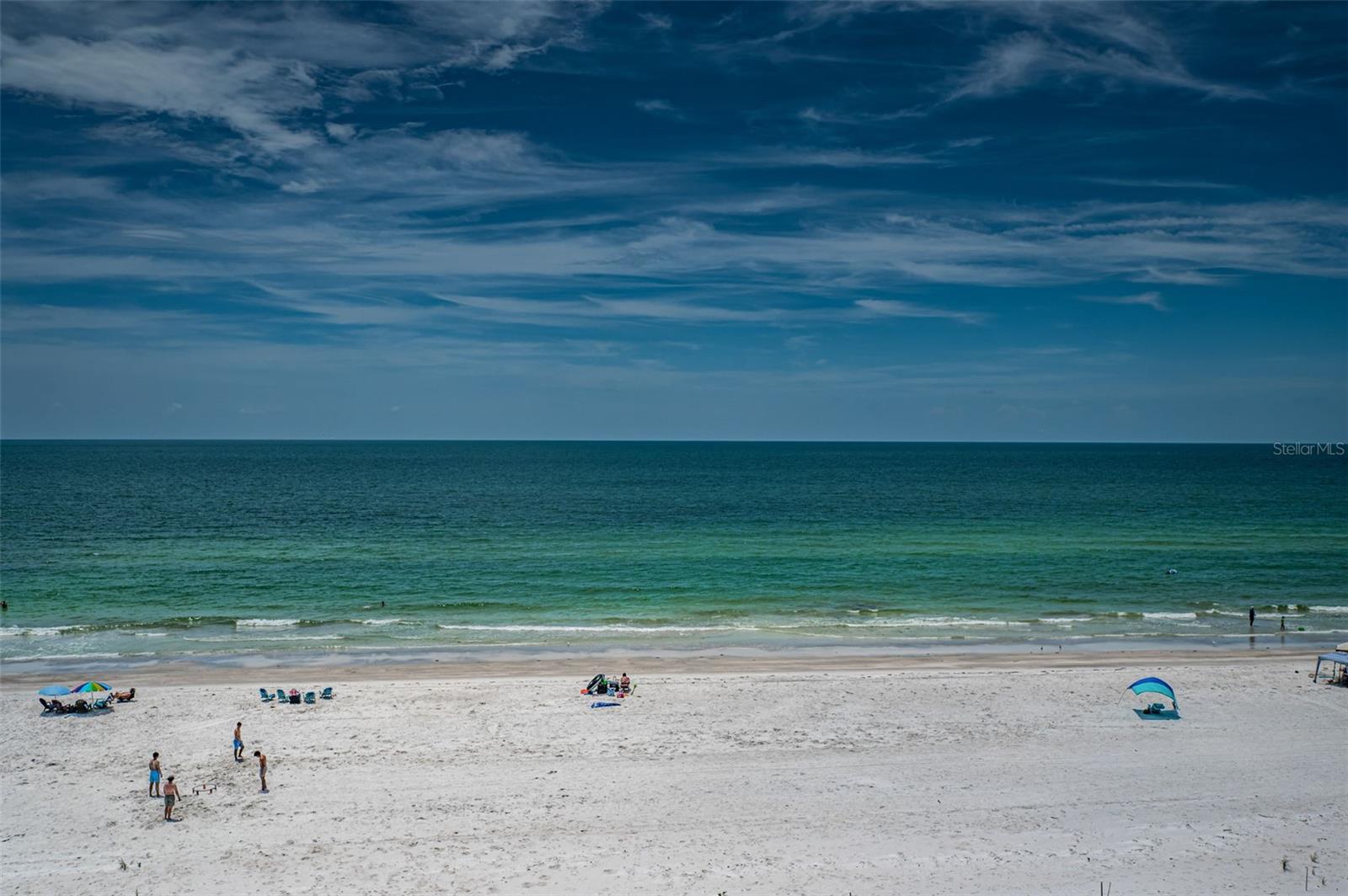 Listing photo id 9 for 19816 Gulf Boulevard 502