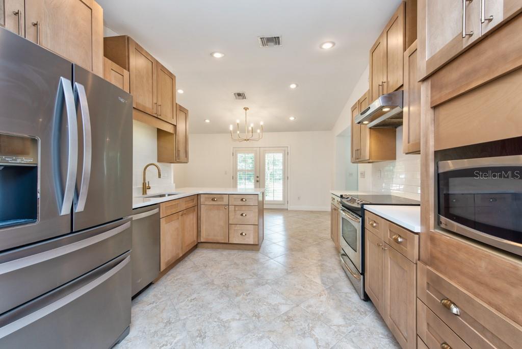 Image 10 of 35 For 3002 Meadow Street