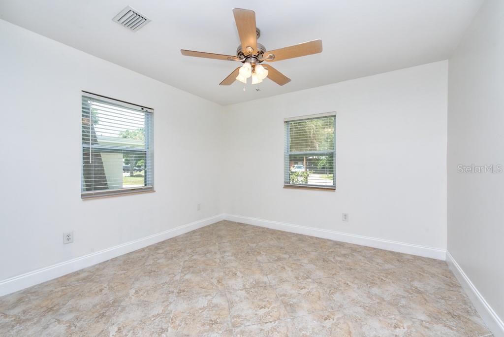 Image 15 of 35 For 3002 Meadow Street