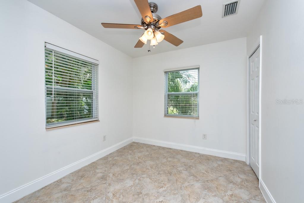Image 17 of 35 For 3002 Meadow Street