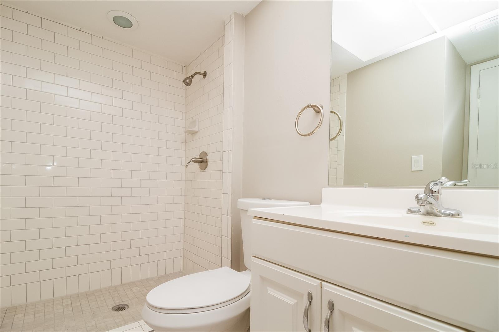 Image 12 of 16 For 1729 Puritan Avenue