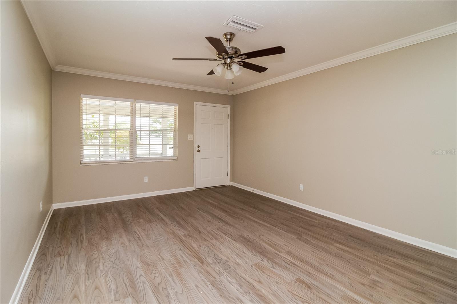 Image 3 of 16 For 1729 Puritan Avenue
