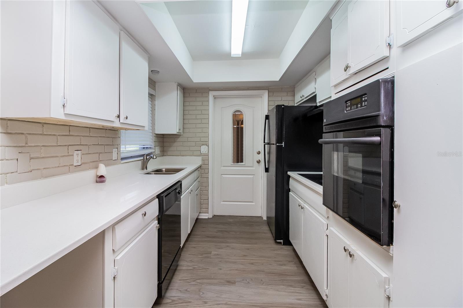 Image 7 of 16 For 1729 Puritan Avenue