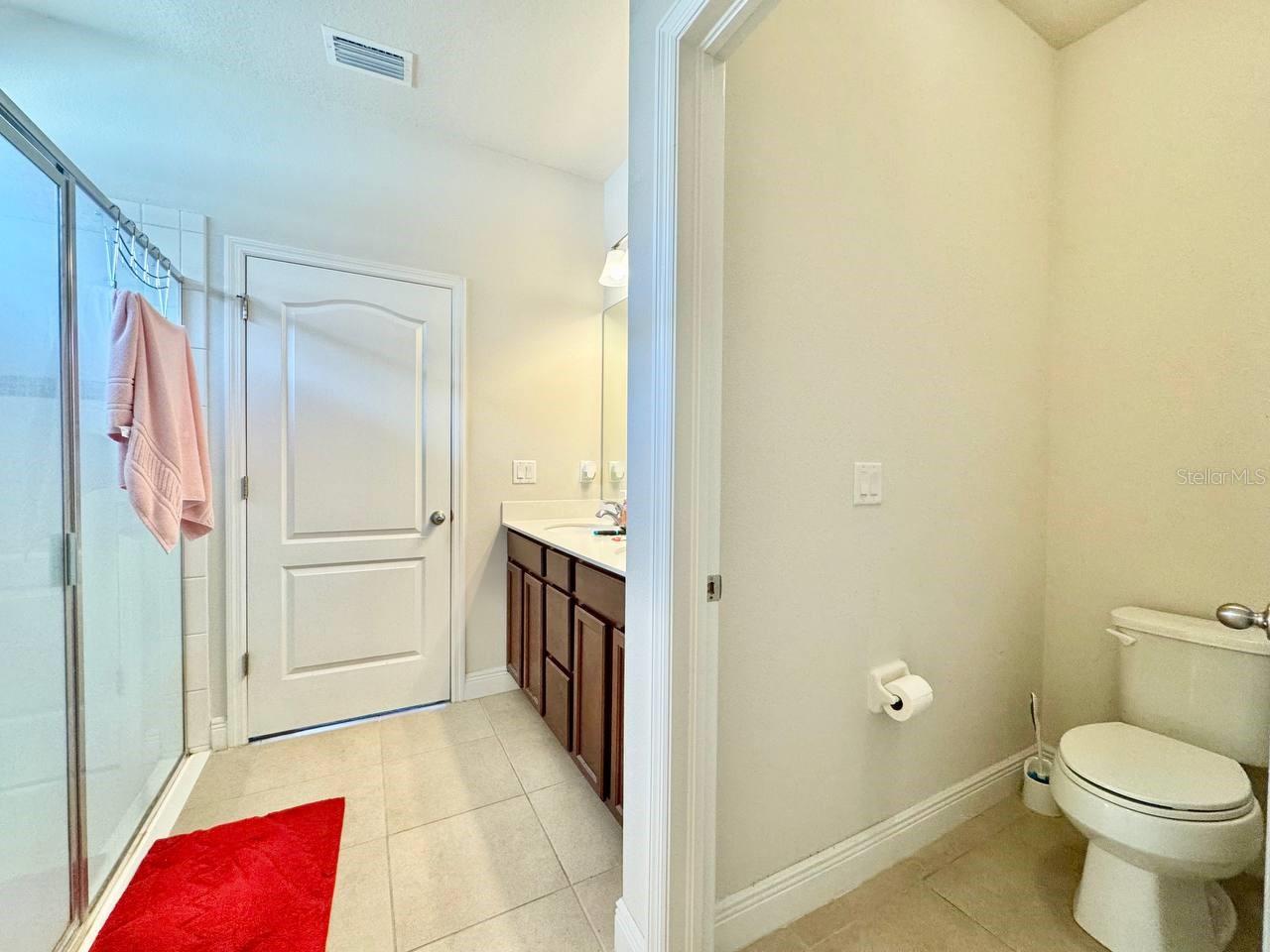 Image 21 of 41 For 18625 Hunters Meadow Walk
