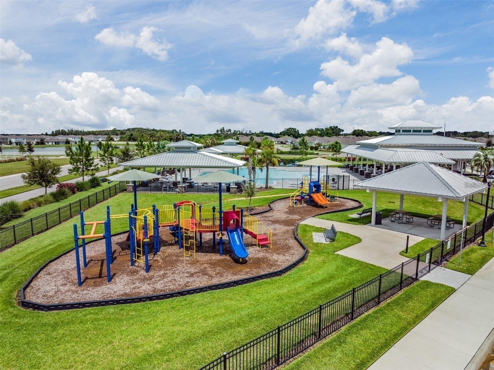 Image 41 of 41 For 18625 Hunters Meadow Walk