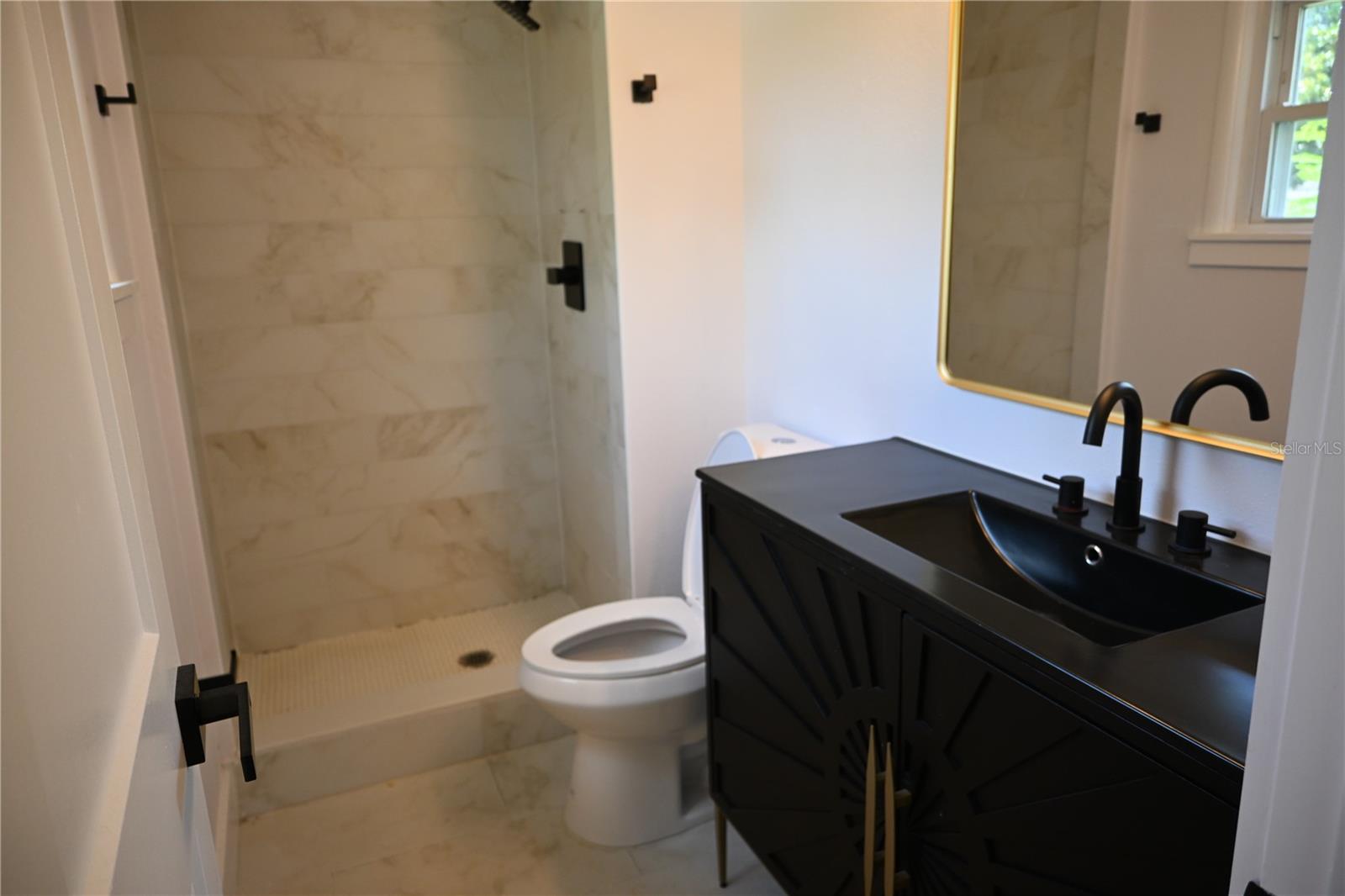 Image 13 of 24 For 8609 Driftwood Drive