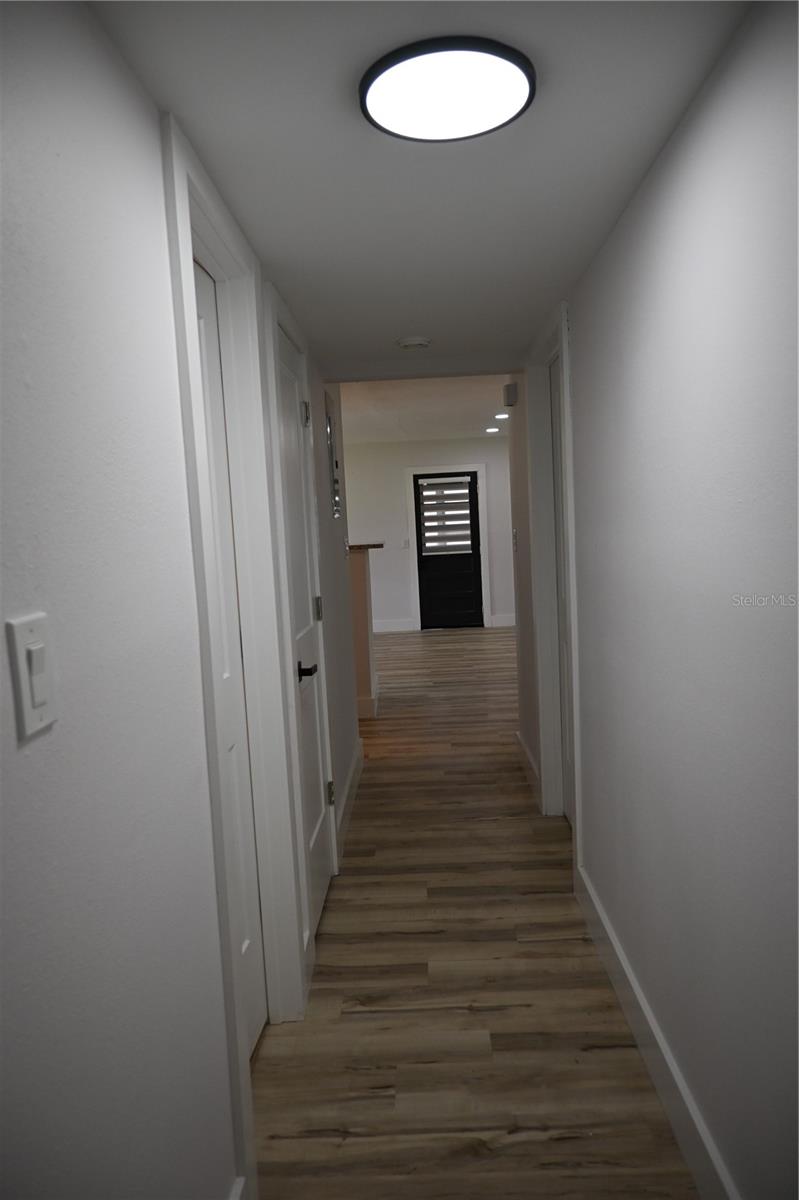 Image 14 of 24 For 8609 Driftwood Drive