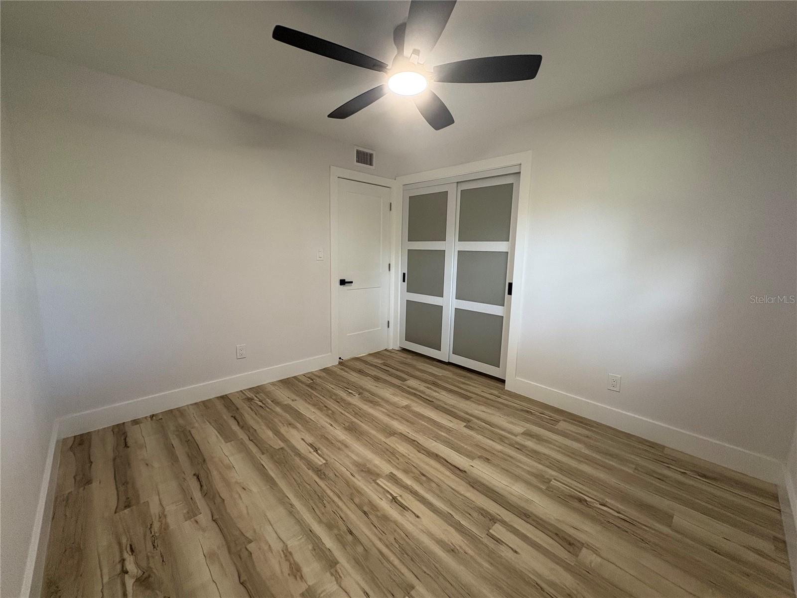 Image 16 of 24 For 8609 Driftwood Drive