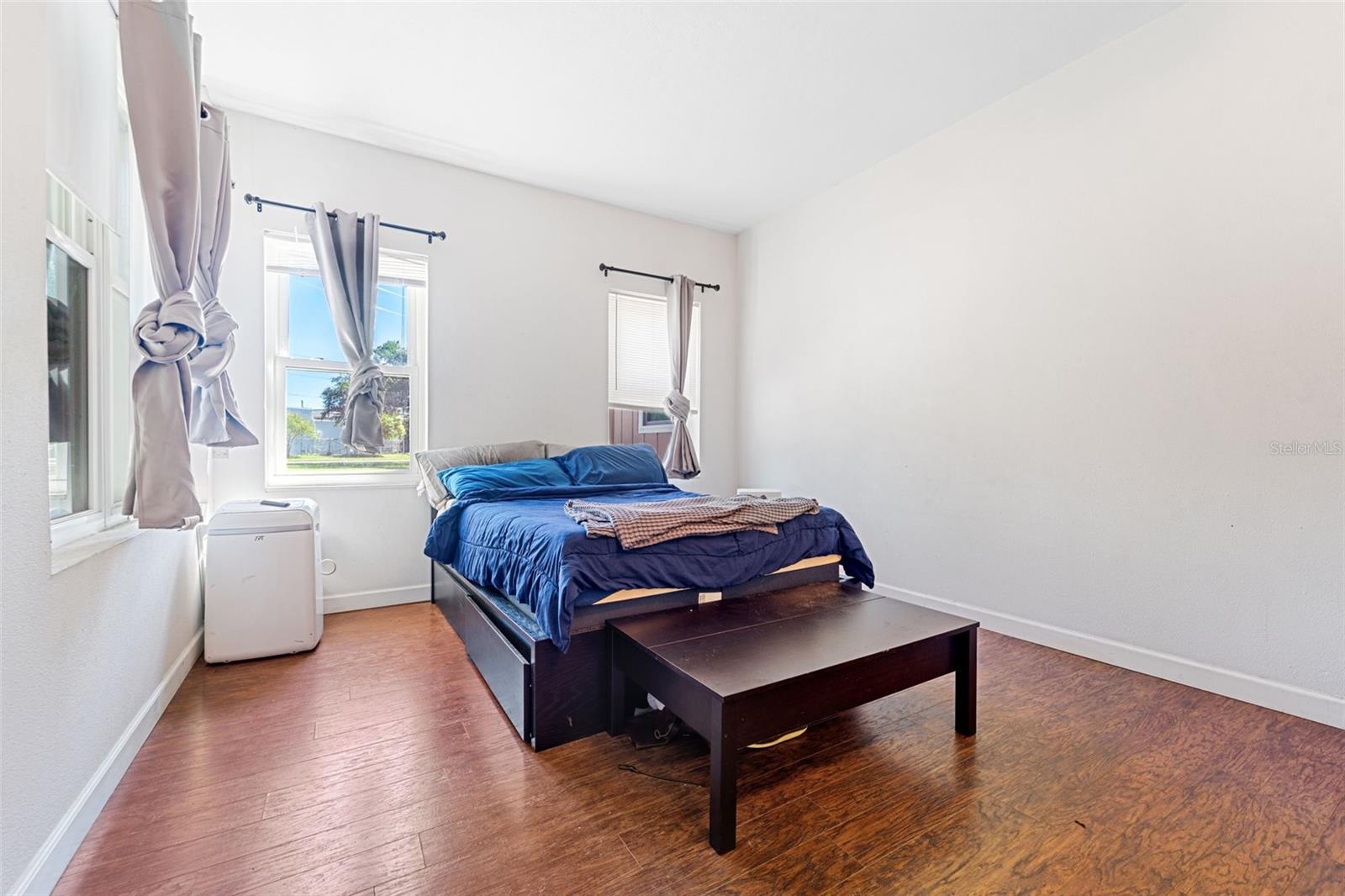 Image 15 of 34 For 1230 32nd Street N