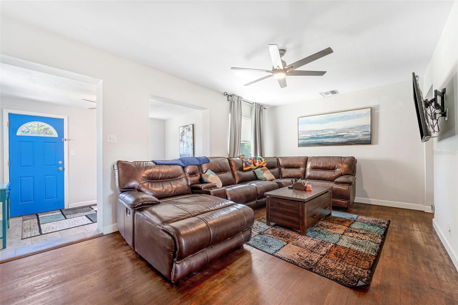 Image 8 of 34 For 1230 32nd Street N