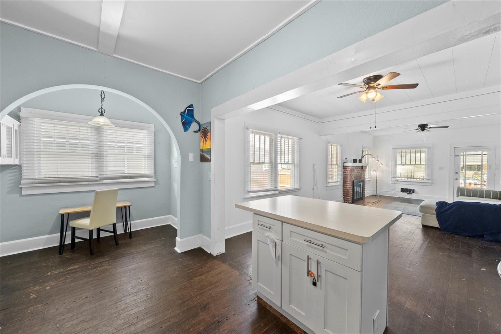 Image 10 of 37 For 1021 26th Street N